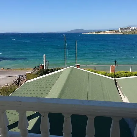 Yona Tatil Evi Çeşme