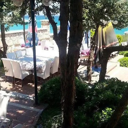 Bed & Breakfast Yona *