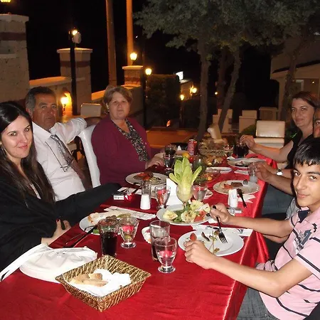 Tatil Evi Yona Çeşme